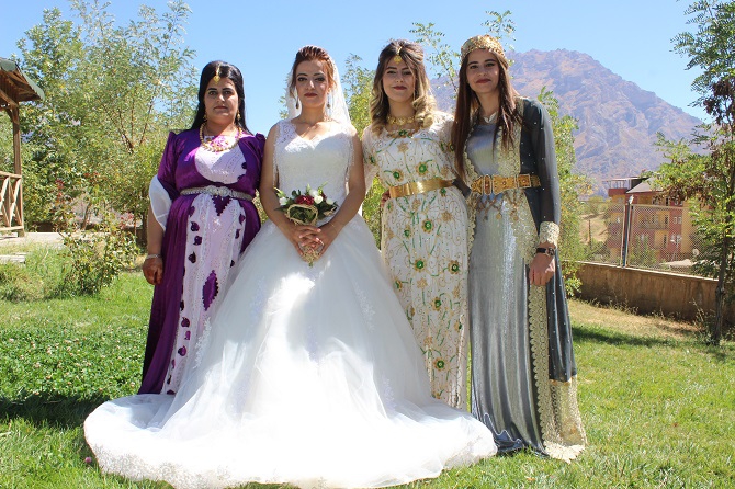 Demir & Özkan ailesinin mutlu günü 21