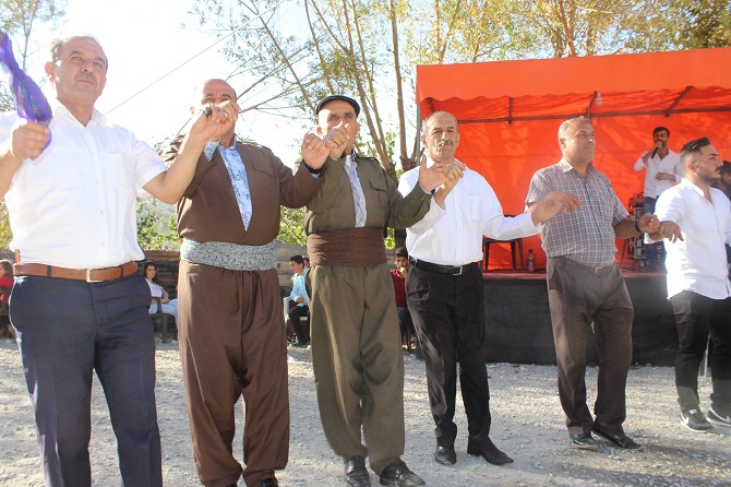 Demir & Özkan ailesinin mutlu günü 45