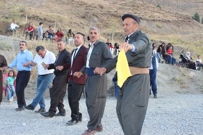 Demir & Özkan ailesinin mutlu günü 59