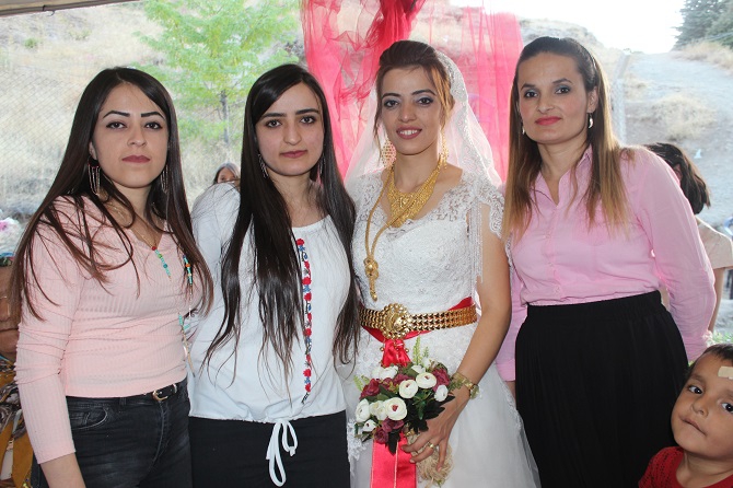 Demir & Özkan ailesinin mutlu günü 63