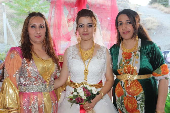 Demir & Özkan ailesinin mutlu günü 64