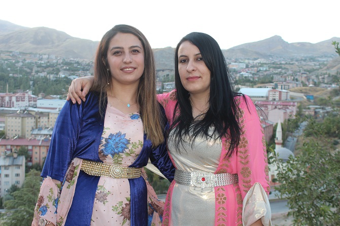 Demir & Özkan ailesinin mutlu günü 72