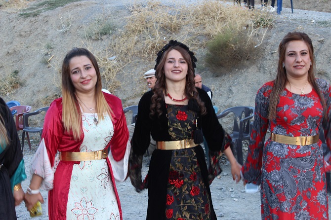 Demir & Özkan ailesinin mutlu günü 81