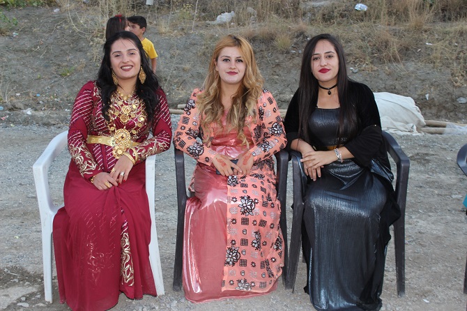 Demir & Özkan ailesinin mutlu günü 82