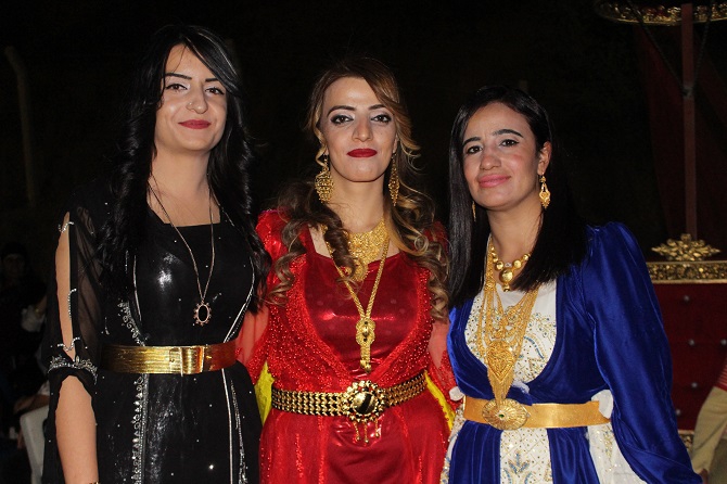 Demir & Özkan ailesinin mutlu günü 93