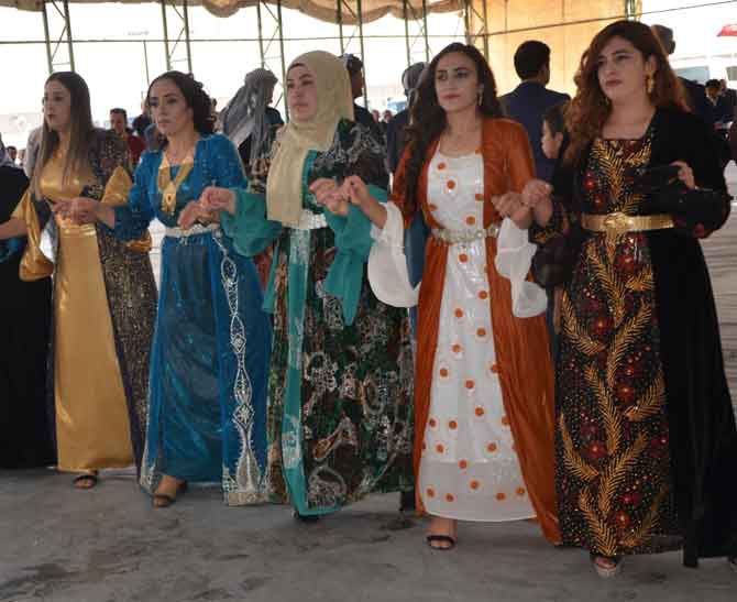 Adıyaman ailesinin mutlu günü 10