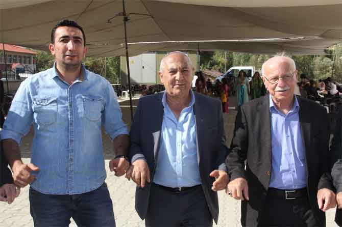 Ölmez ailesinin mutlu günü 33