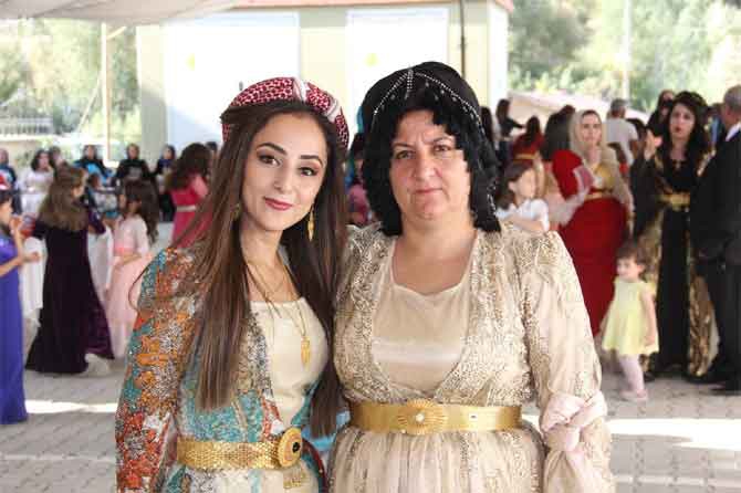 Ölmez ailesinin mutlu günü 34