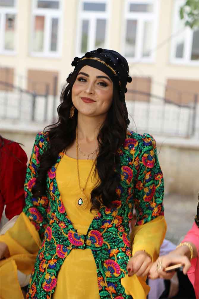 Ölmez ailesinin mutlu günü 41