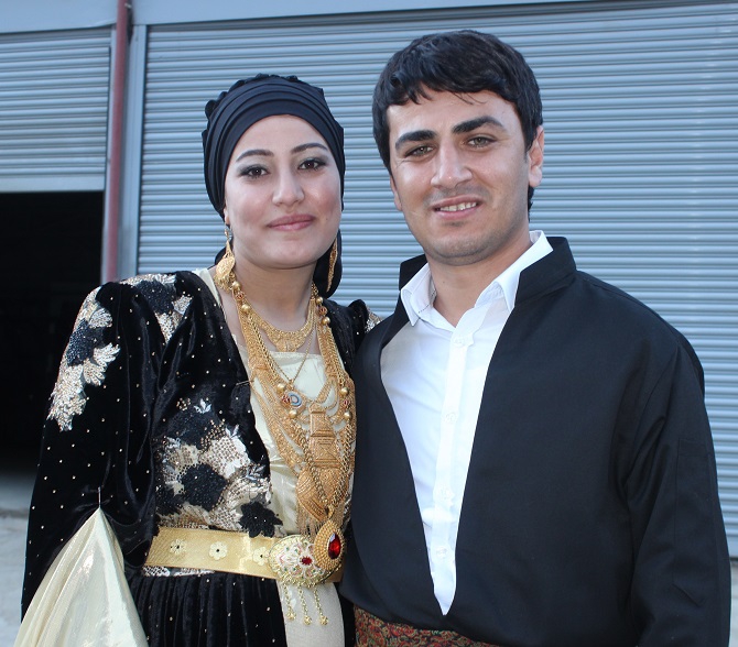 Ölmez ailesinin mutlu günü! 21