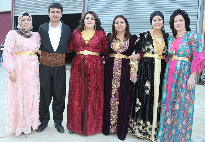 Ölmez ailesinin mutlu günü! 22