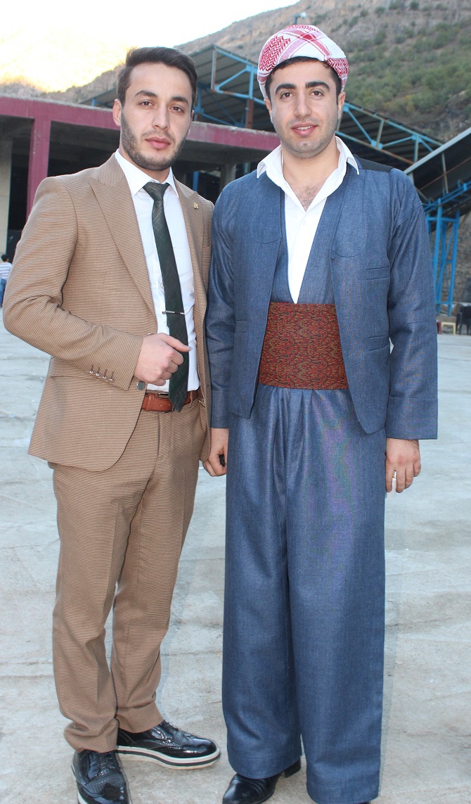 Ölmez ailesinin mutlu günü! 25