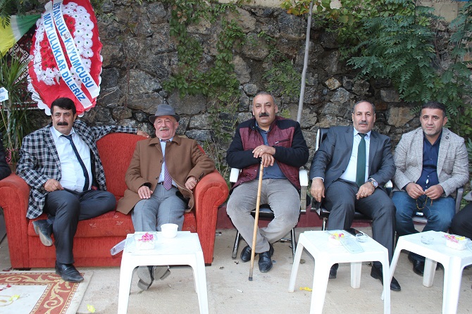 Ölmez ailesinin mutlu günü! 26