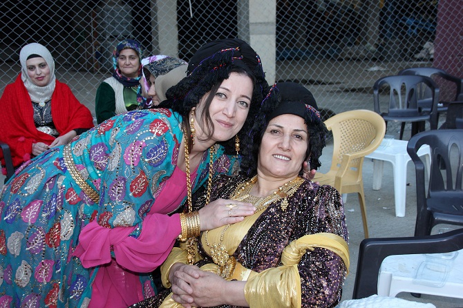 Ölmez ailesinin mutlu günü! 41