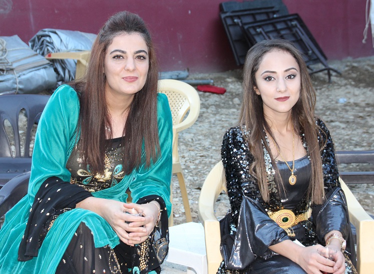 Ölmez ailesinin mutlu günü! 43