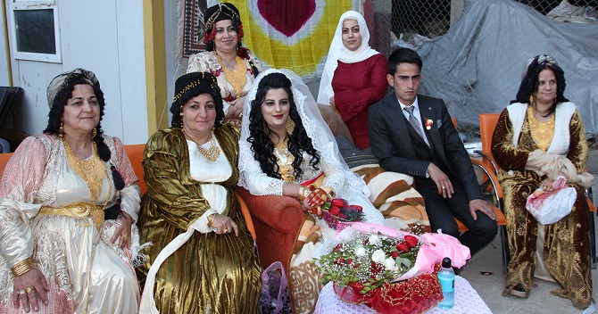 Ölmez ailesinin mutlu günü! 45