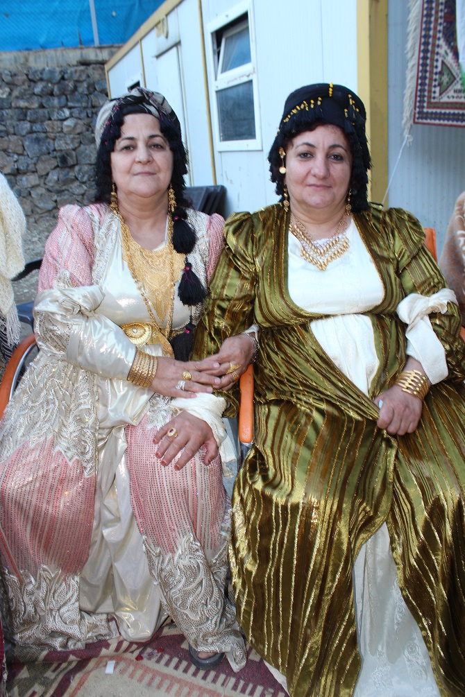 Ölmez ailesinin mutlu günü! 5