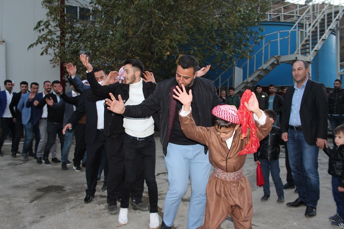 Ölmez ailesinin mutlu günü! 60