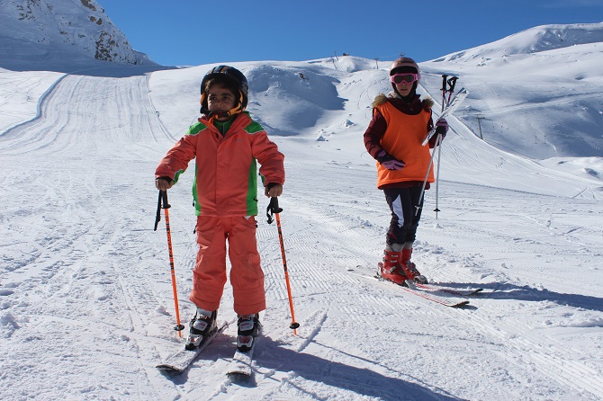 Hakkari dağlarında kayak sezonu açıldı 12