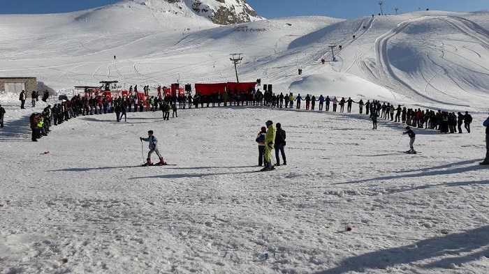 İYİ ŞEYLER DE OLUYOR 13