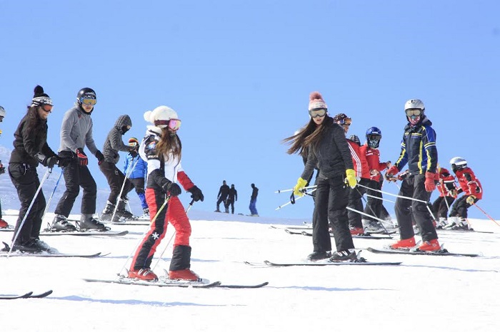 İYİ ŞEYLER DE OLUYOR 17