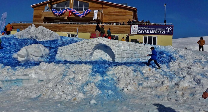 İYİ ŞEYLER DE OLUYOR 18