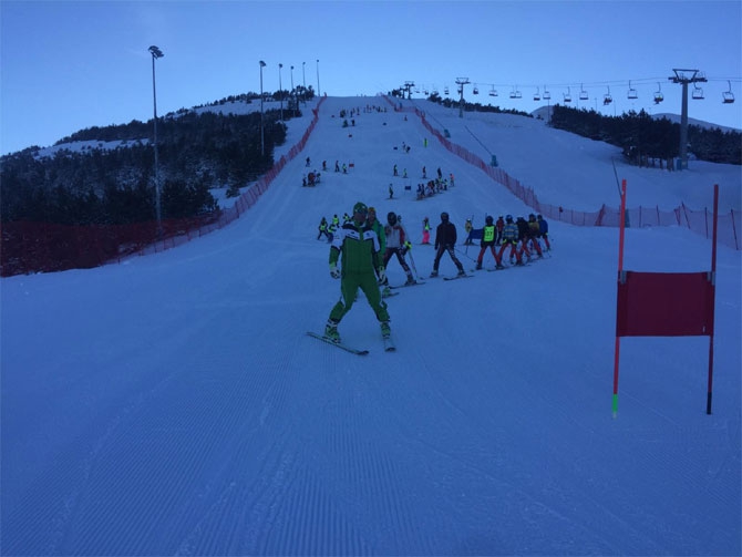 Hakkari Kayak takımı Erzurum'da 9 madalya ile döndü 5