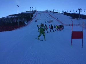 Hakkari Kayak takımı Erzurum'da 9 madalya ile döndü
