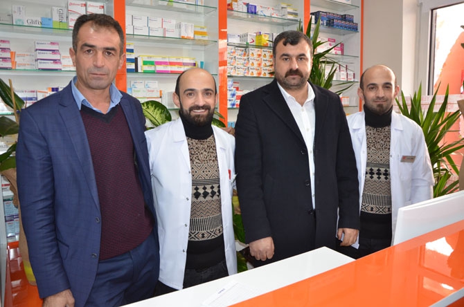 Hakkari’de İkizler Eczanesi açıldı 19