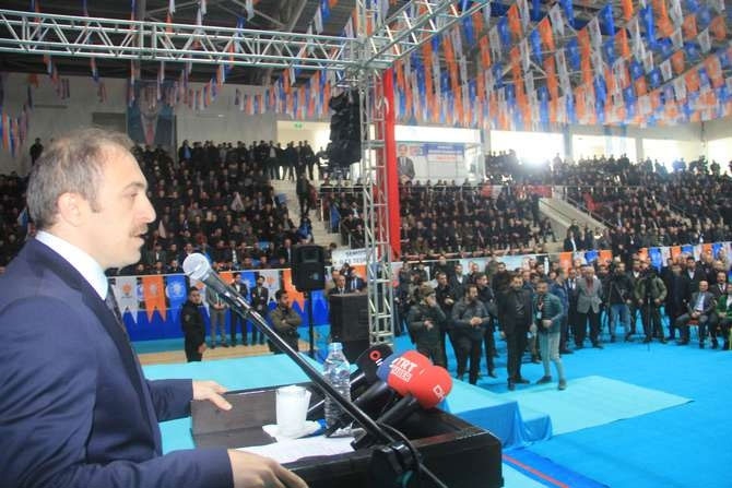 Hakkari'de Ak Parti'nin Aday tanıtım toplantısı 10