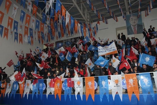Hakkari'de Ak Parti'nin Aday tanıtım toplantısı 7