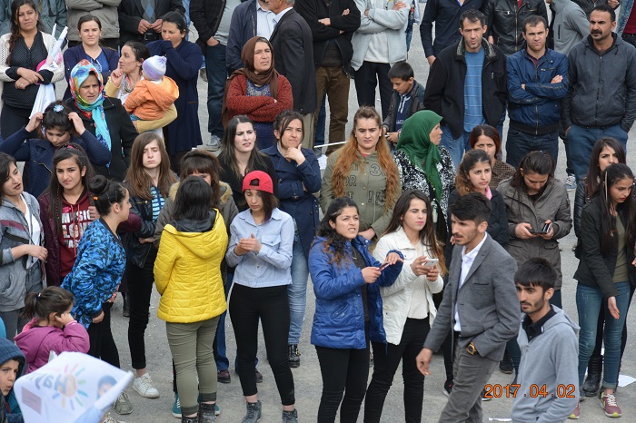 CHP Hakkari'de HAYIR mitingi düzenledi 9
