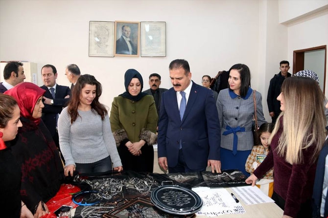 Vali Akbıyık'tan, Mesleki ve Teknik Kurslara ziyaret 10