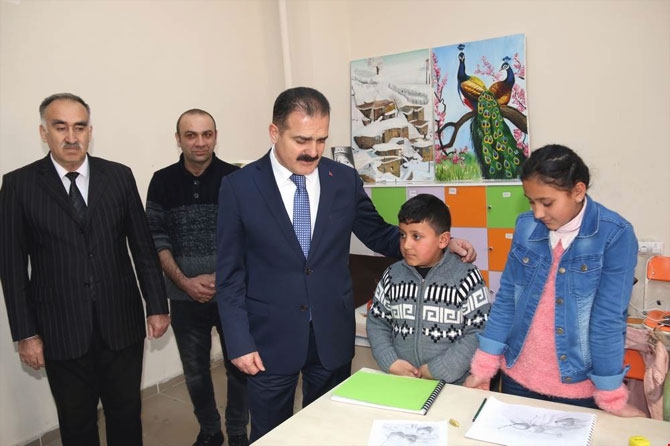 Vali Akbıyık'tan, Mesleki ve Teknik Kurslara ziyaret 3