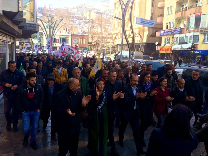 Hakkari’de HDP adaylarına görkemli karşılama 20