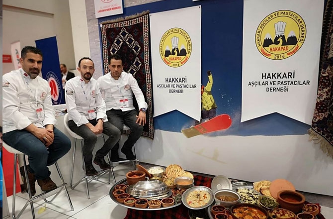 Hakkari EMITT Fuarında tanıtıldı! 4