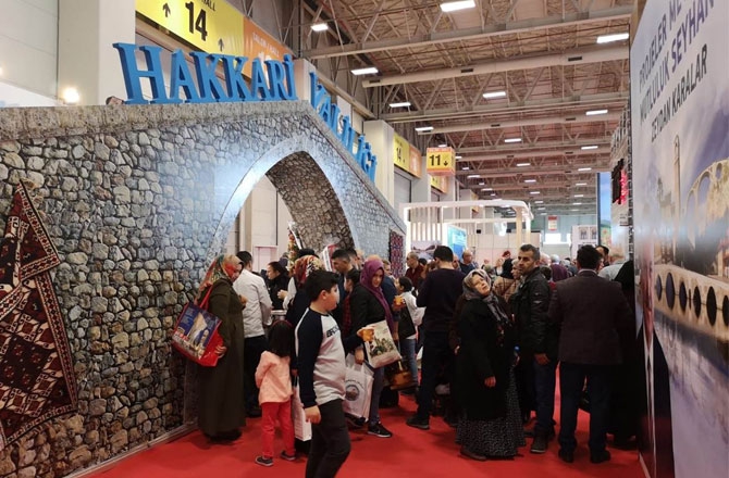 Hakkari EMITT Fuarında tanıtıldı! 6