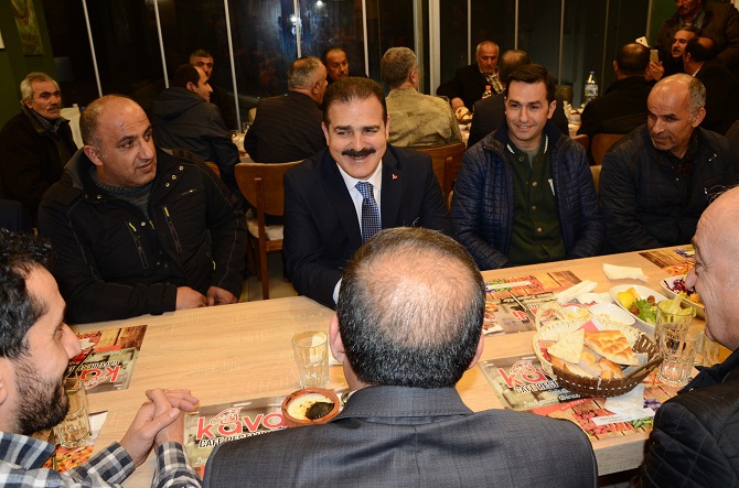 Vali Akbıyık, çalışanlar ile yemekte buluştu 11