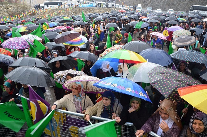 Hakkari'de HAYIR mitingi 12