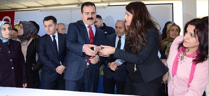 Hakkari Kadın Derneğinden sertifika töreni! 1