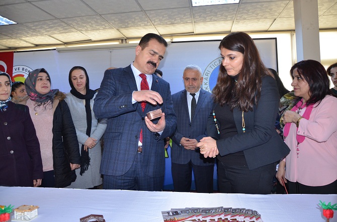 Hakkari Kadın Derneğinden sertifika töreni! 22