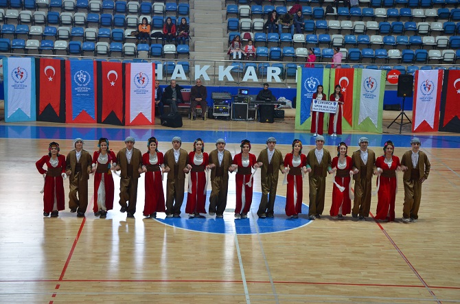 Hakkari kulüpler arası folklor yarışması 2