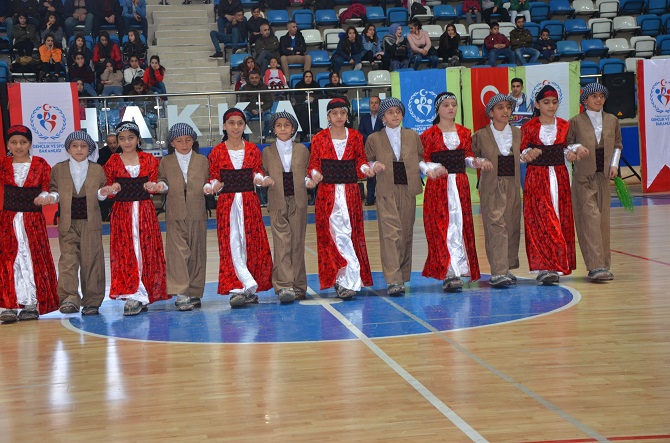 Hakkari kulüpler arası folklor yarışması 20