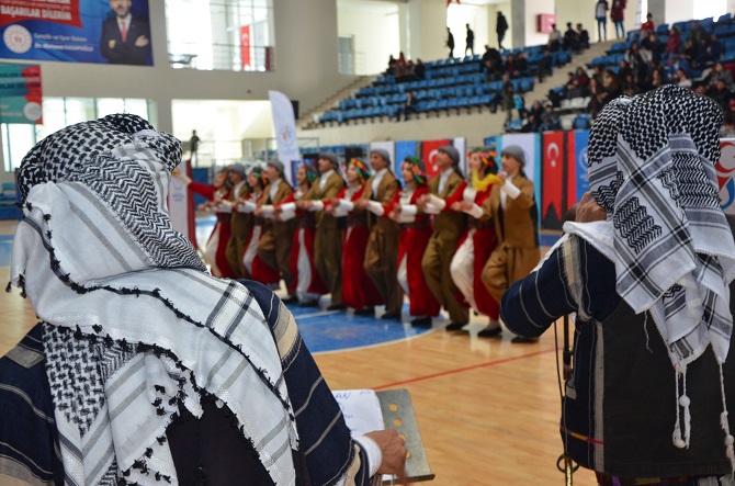 Hakkari kulüpler arası folklor yarışması 3