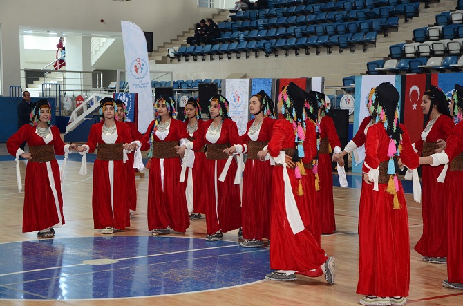 Hakkari kulüpler arası folklor yarışması 9