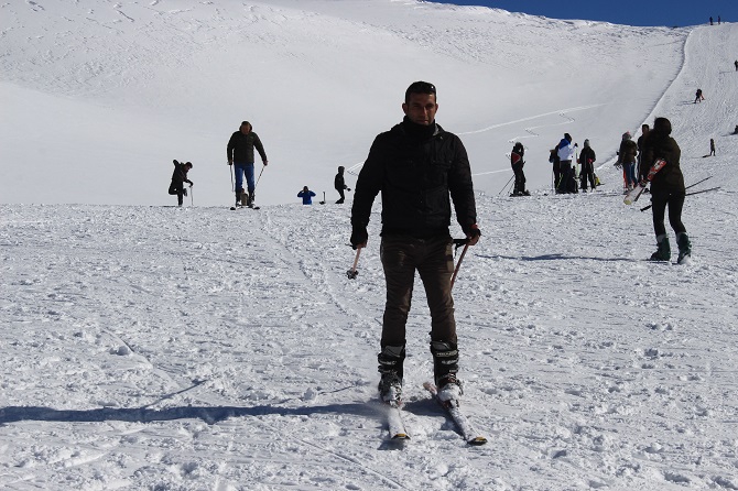 Hakkari'deki Kayak Merkezine Hafta Sonu Akını 18
