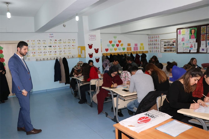 Hakkari'de öğretmenlere 'Akıl ve Zeka oyunları' eğitimi 13