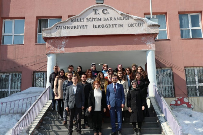 Hakkari'de öğretmenlere 'Akıl ve Zeka oyunları' eğitimi 16