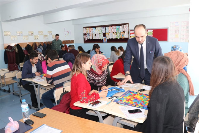 Hakkari'de öğretmenlere 'Akıl ve Zeka oyunları' eğitimi 7