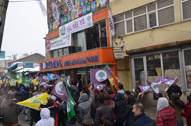 HDP Hakkari’de seçim bürosu açtı! 12